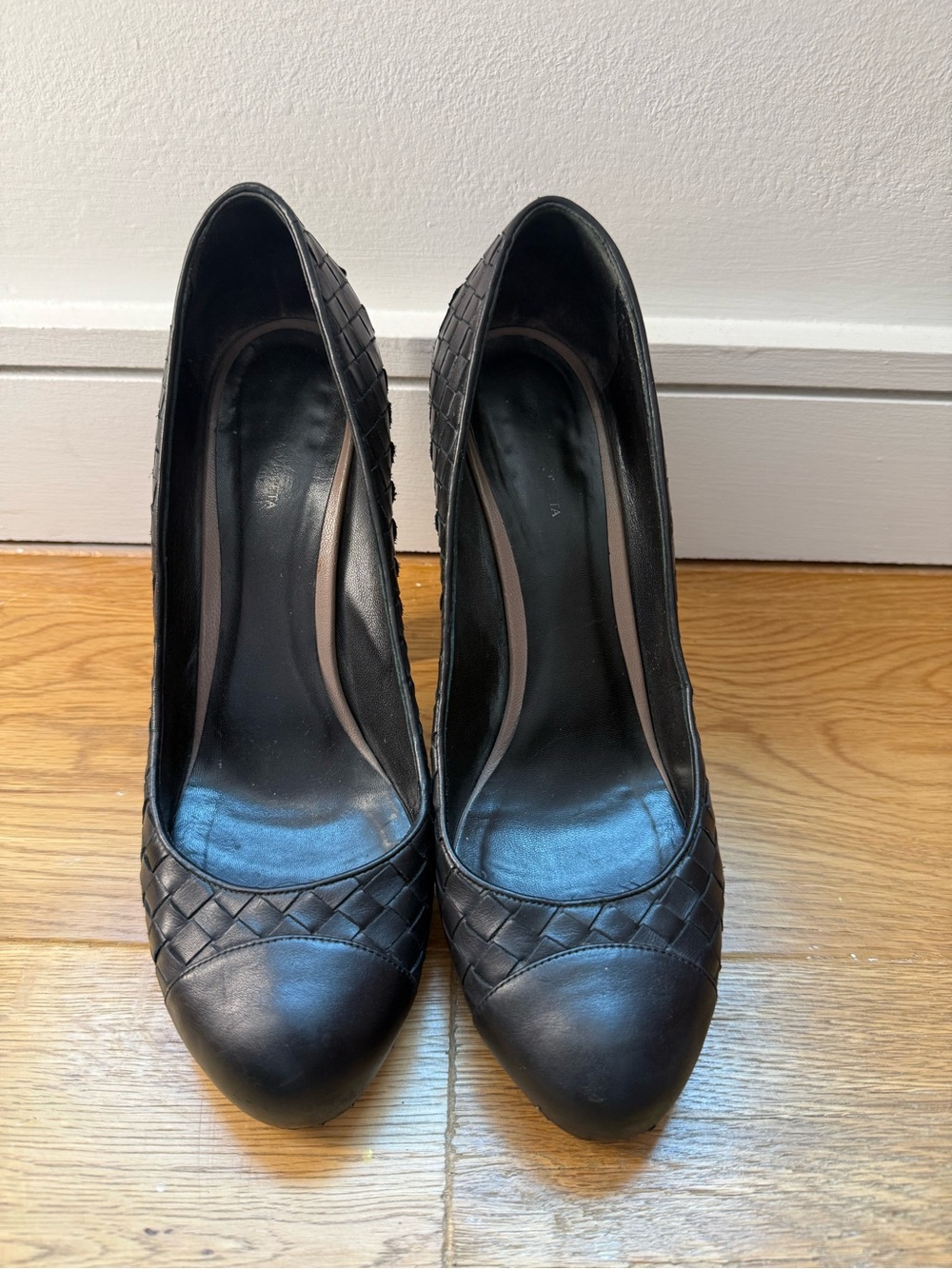 Bottega Veneta Black Woven Leather High Heel Pumps